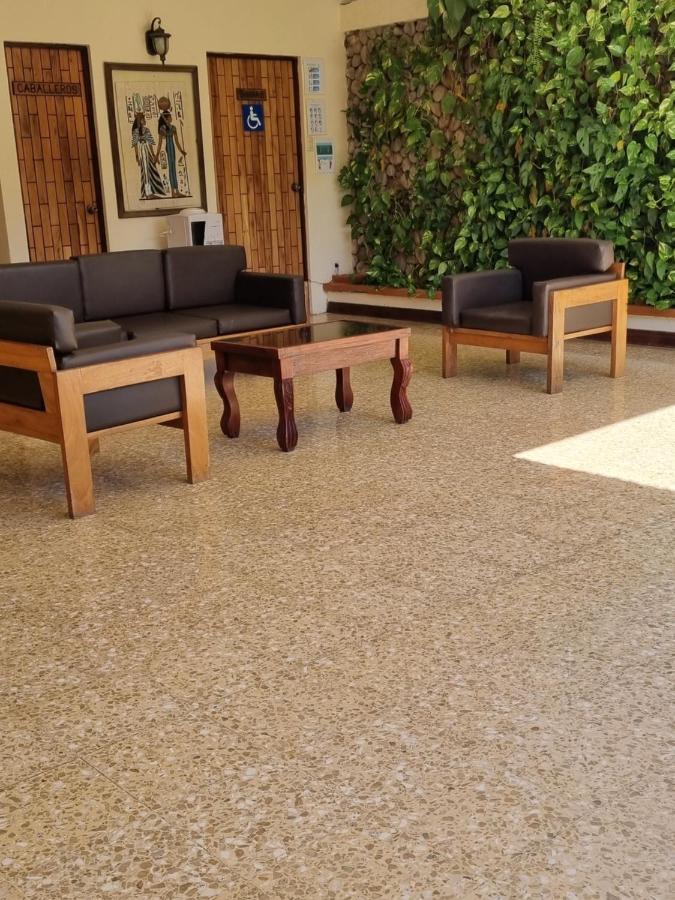 Hotel La Siesta Либерия Экстерьер фото